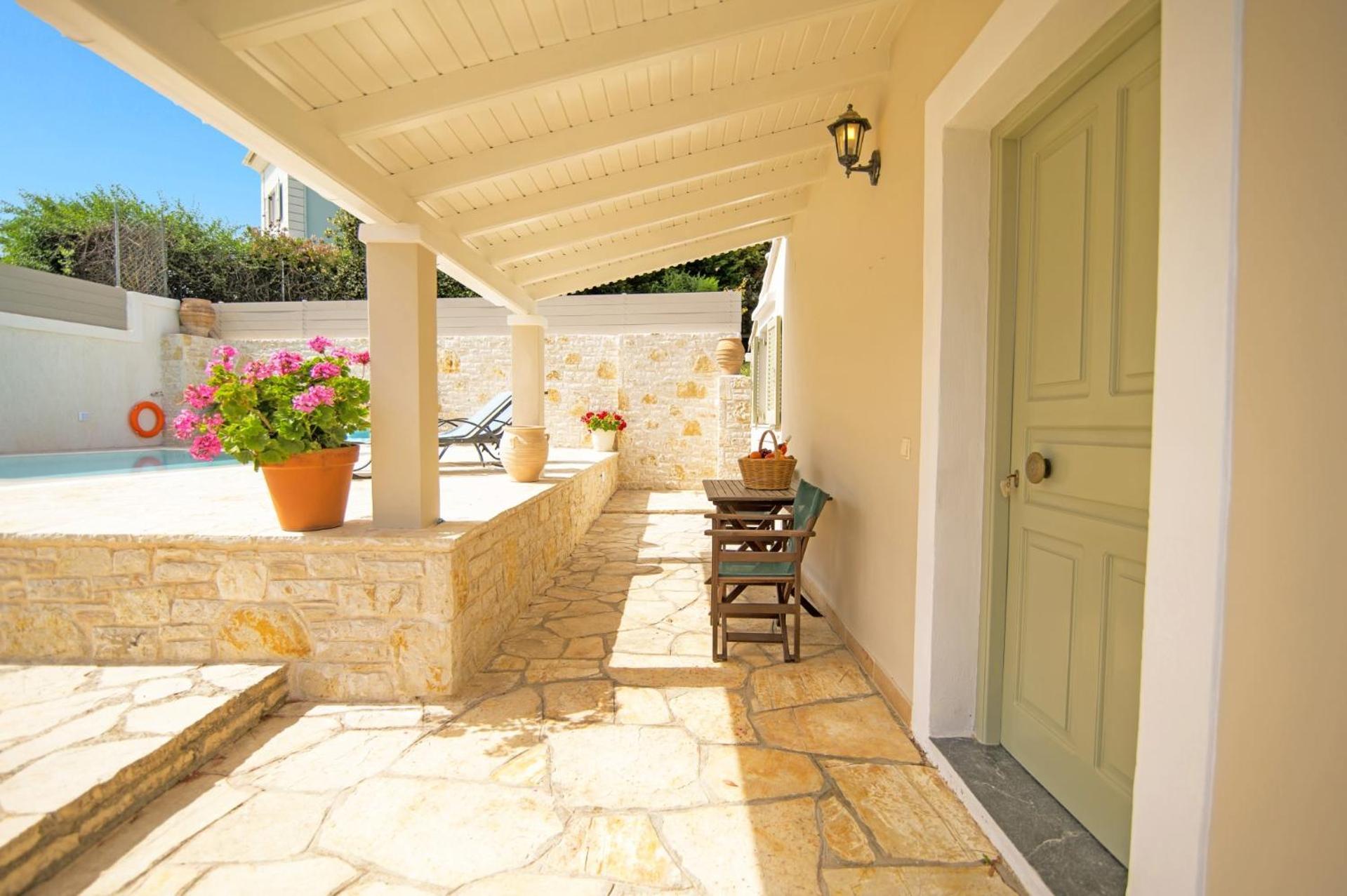 Villa Petroula By